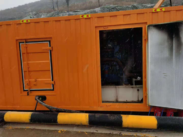 荔波发电机出租 柴油发电机组电压低报警怎么办？
