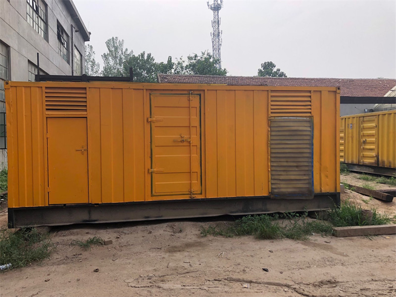 荔波柴油发电机如何判断新机油是否已经完全充满机油滤清器？