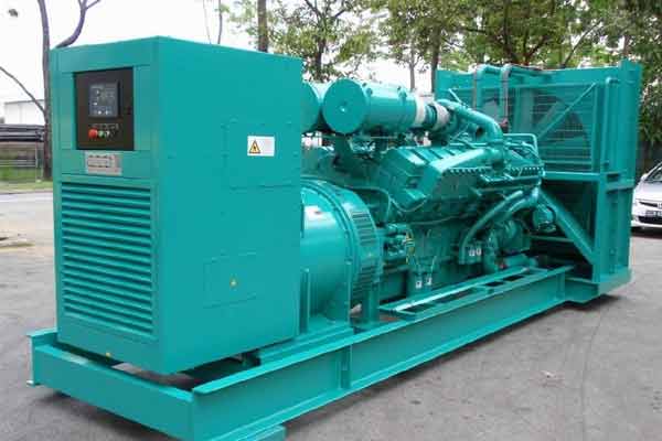 荔波柴油发电机组电压不稳定怎样维修？