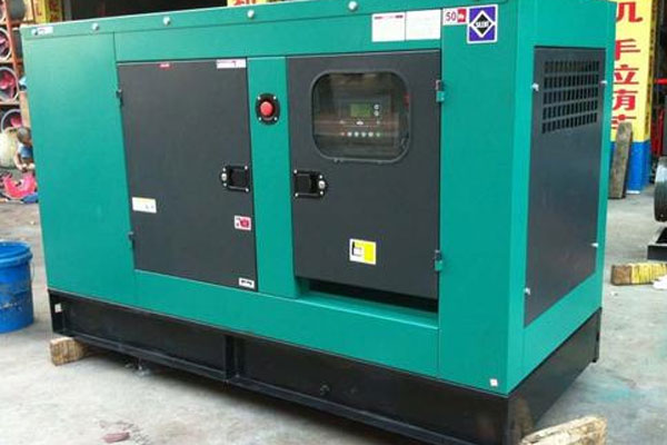 荔波如何检查机油的使用时间？